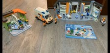 playmobil Krankenstation & Bruder Abschleppwagen