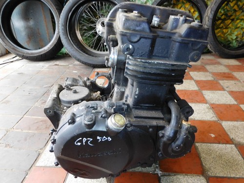 Kawasaki gpz 500 - 500, motor
