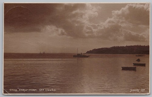 Cowes isle wight early morn - of,