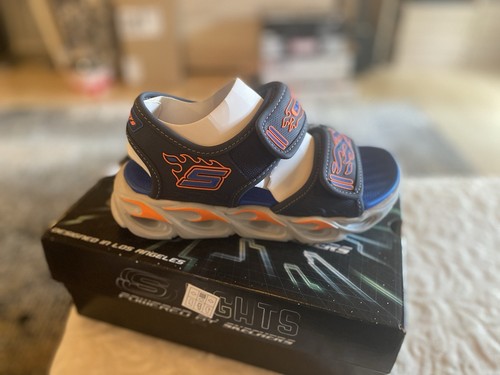 Skechers lights - s,