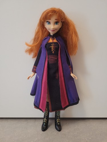 Hasbro 2015 puppe - 2015, anna