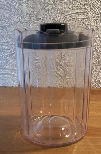 Tupperware city liner - tupperware, city-liner