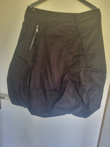 Rundholz rock schwarz wattiert - rundholz,
