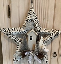 Handgefertigter XL Landhaus