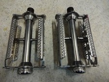 Pedale für alte Fahrräder