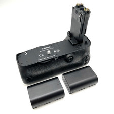 Canon BG-E11 Batteriehandgriff für EOS 5D Mark III Voll Funktionsfähig 2x Akkus