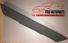 VW Crafter M-B Sprinter Verkleidung Abdeckung Trittstufe 9068300923
