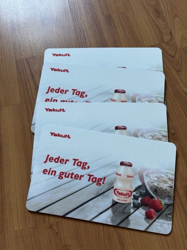 Yakult frühstücksbrettchen - yakult,