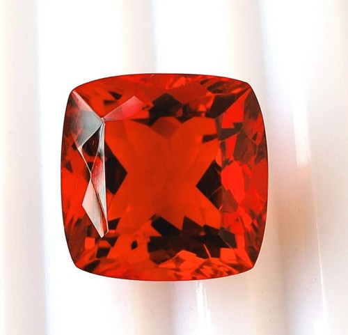 Roter saphir kissenform - saphir,