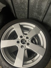 Dezent RE Felgen + Winterreifen Krisalp Hp3