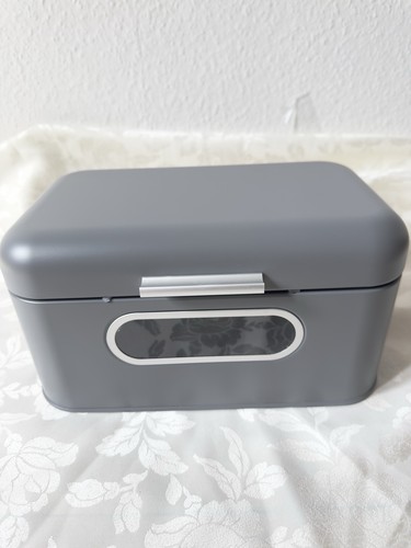 Neuer moderner metall - neuer,