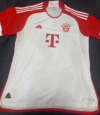 FC Bayern Home Authentic Trikot 23/24 Gr.10