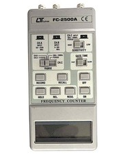 Digitaler Frequenzmesser FC-2500A  (Frequency Counter), gebraucht.
