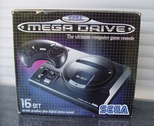 Sega Mega Drive 16 Bit Konsole mit OVP  und  Sonic Poster