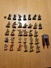 Mikro Machines Military 32 Soldaten Und Wachturm Dachbodenfund ca. 90er Jahre 