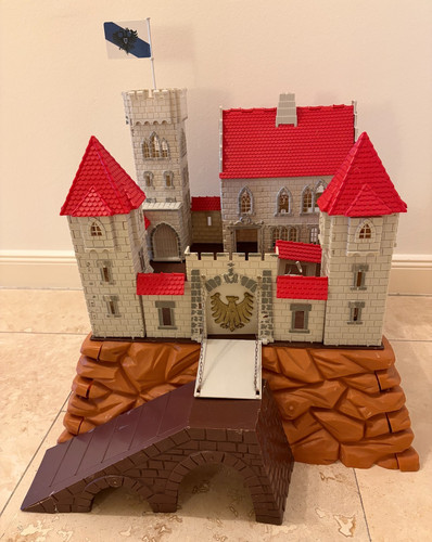 Big king arthur - king, castle