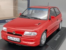 Modellautos 1:18 Norev Opel