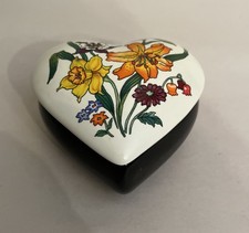Heart shaped porcelain trinket