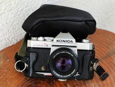 KONICA AUTOREFLEX T3 MIT ZUBEHÖR
