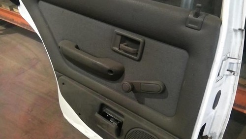 Tür links hinten peugeot - hinten, 106