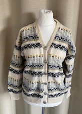 * Warme UNIKAT Strickjacke mit Norweger Muster Größe L *