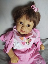 Eine putzige Künstlerpuppe von Laura Tuzio-Ross Vinyl? Von 2005, MPG