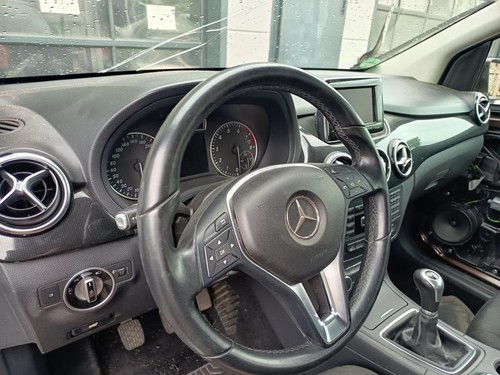 Mercedes w246 original - mercedes,