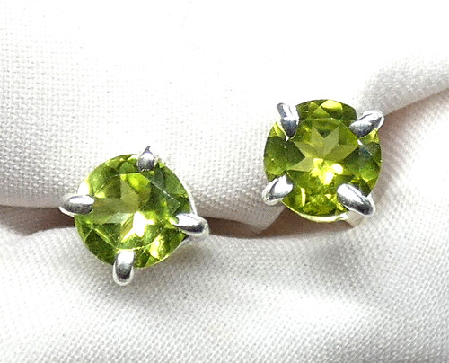 Peridot olivin - 💚✨peridot,