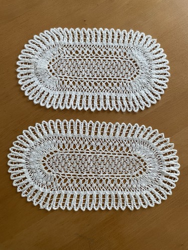 Deckchen oval 36x24 - 2x, ca.