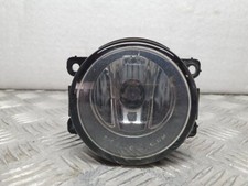 9270157 fog light right