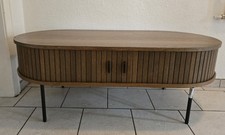 Zu verkaufen: Couchtisch aus Holz – neuwertig mit kleinem Mangel