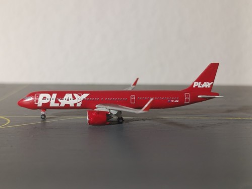 Custom play - (wie,