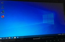 Lenovo IdeaPad Z570 Intel Core i5 mit 2,3GHz  240GB SSD 4GB Ram v.Händler!