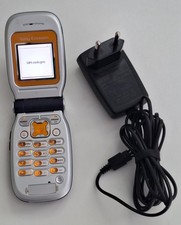 Sony Ericsson Z200  Klapphandy