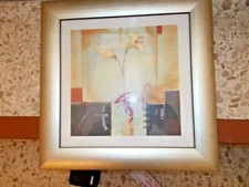 Floral - modern,  31 x 31 cm Gerahmt.  