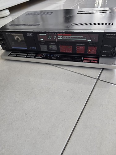 Aiwa 990 stereo cassette - f,