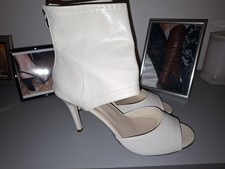 High Heels 43 Weis Kunstleder