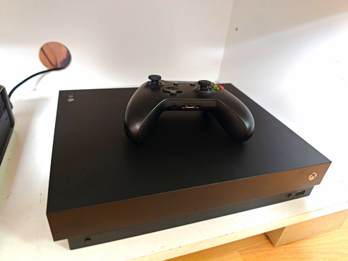 Microsoft xbox one - one, x