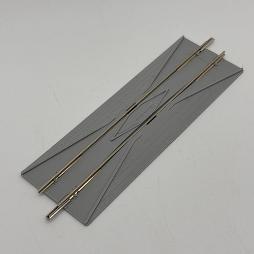 Trix 4974 spur - spur, n