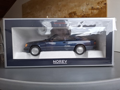 Mercedes benz 300 - 300, blau