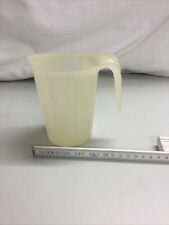DDR, Messbecher 500 ml, Pneumant, mit Griff und Ausguß