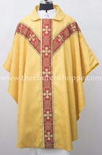 V Kragen Grün Gothic