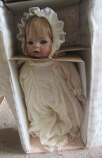 Ashton Drake -Carolyn , 15"  -