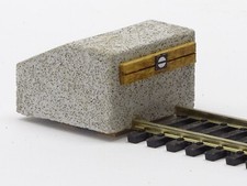 Prellbock H0 1:87 aus Beton Maßstab 1/87