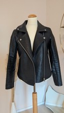 Bikerjacke Kunstleder Schwarz NA-KD XS 34 Reißverschluss Jacke Übergangsjacke