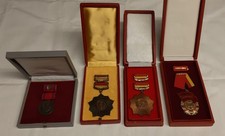 DDR Konvolut Abzeichen Orden VVO BdA Hermann Duncker FDGB MdI NVA SED FDJ GST