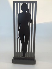 Werner Berges Skulptur Jede Menge Leute X  signiert nummeriert + Postkartenbox