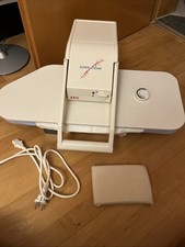 Dampfbügelpresse von AEG