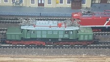 E 94 spur tt Beleuchtet mit