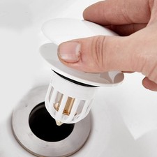 Sturdy and elegant brass sink